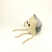 Load image into Gallery viewer, Cindy the cute my friend monster™ plushie