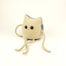 Load image into Gallery viewer, Cindy the cute my friend monster™ plushie