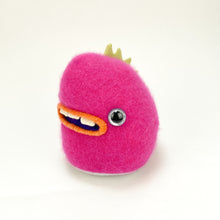 Load image into Gallery viewer, Suffles the handmade plush my friend monster™