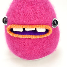 Load image into Gallery viewer, Suffles the handmade plush my friend monster™
