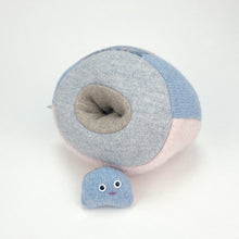 Load image into Gallery viewer, Foo-Foo and baby plush nesting monster