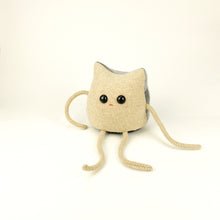 Load image into Gallery viewer, Cindy the cute my friend monster™ plushie