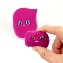 Load image into Gallery viewer, Sweetums and baby my friend monster™ plush nesting doll