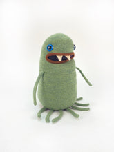 Load image into Gallery viewer, Snert the handmade my friend monster™ plushie