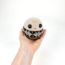 Load image into Gallery viewer, Tot the tiny my friend monster™