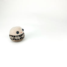 Load image into Gallery viewer, Tot the tiny my friend monster™