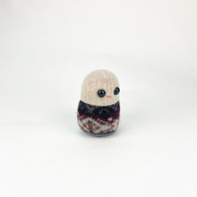 Load image into Gallery viewer, Iggy the tiny my friend monster™