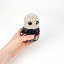 Load image into Gallery viewer, Iggy the tiny my friend monster™