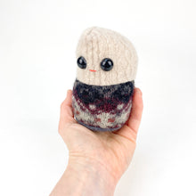 Load image into Gallery viewer, Iggy the tiny my friend monster™