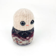 Load image into Gallery viewer, Iggy the tiny my friend monster™