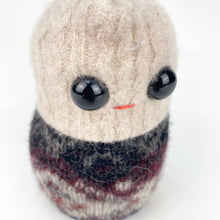 Load image into Gallery viewer, Iggy the tiny my friend monster™