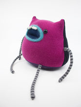 Load image into Gallery viewer, Rita the my friend monster™ plush toy