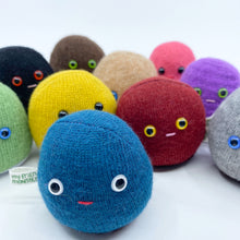 Load image into Gallery viewer, my friend monster™ finger puppet