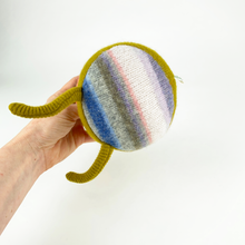 Load image into Gallery viewer, Doodles the plush friendly monster