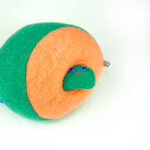 Load image into Gallery viewer, Mum & Tot my friend monster™ plush nesting doll