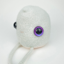 Load image into Gallery viewer, Lolly the cute plush my friend monster™ with butterfly wings