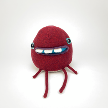 Load image into Gallery viewer, Boomer the plush friendly my friend monster™