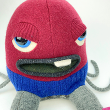 Load image into Gallery viewer, Cruncher the plush octopus style my friend monster™ wool sweater stuffy