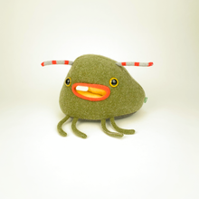 Load image into Gallery viewer, Bam-Bam the plush alien my friend monster™