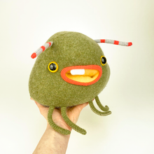 Load image into Gallery viewer, Bam-Bam the plush alien my friend monster™