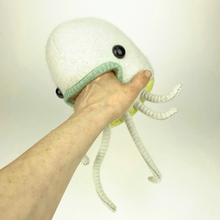 Load image into Gallery viewer, Winter the cute plush my friend monster™