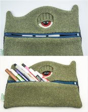 Load image into Gallery viewer, Monster zipper case wallet