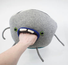 Load image into Gallery viewer, Trounce the plush my friend monster™ sweater toy