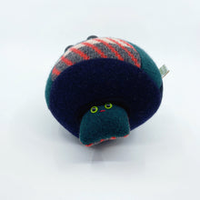 Load image into Gallery viewer, Jibbet and baby plush nesting monster