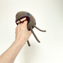 Load image into Gallery viewer, Felix the handmade plush my friend monster™
