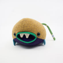 Load image into Gallery viewer, Pufferton the plush my friend monster™
