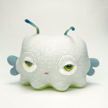 Load image into Gallery viewer, Winnie the sweet plush my friend monster™
