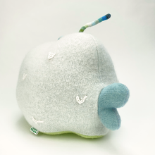 Load image into Gallery viewer, Winnie the sweet plush my friend monster™
