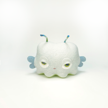 Load image into Gallery viewer, Winnie the sweet plush my friend monster™
