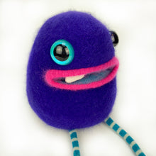 Load image into Gallery viewer, Max the plush my friend monster™ wool sweater stuffy
