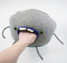 Load image into Gallery viewer, Trounce the plush my friend monster™ sweater toy
